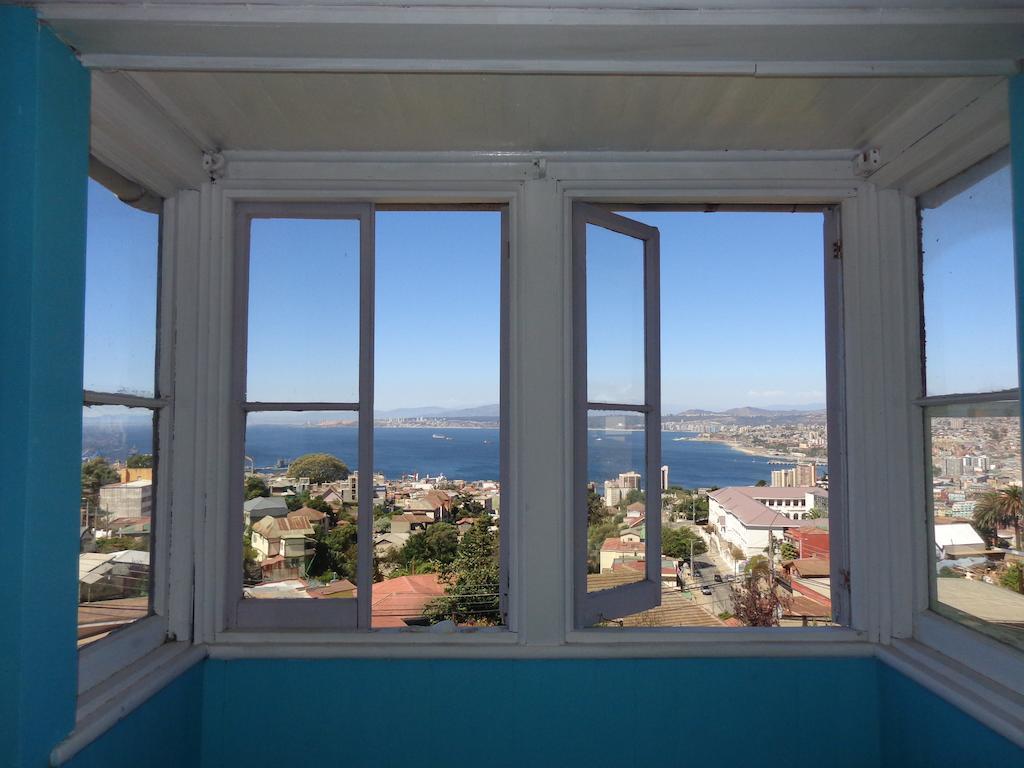 Hostal Faro Azul Valparaíso Chambre photo