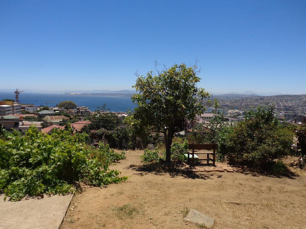 Hostal Faro Azul Valparaíso Extérieur photo